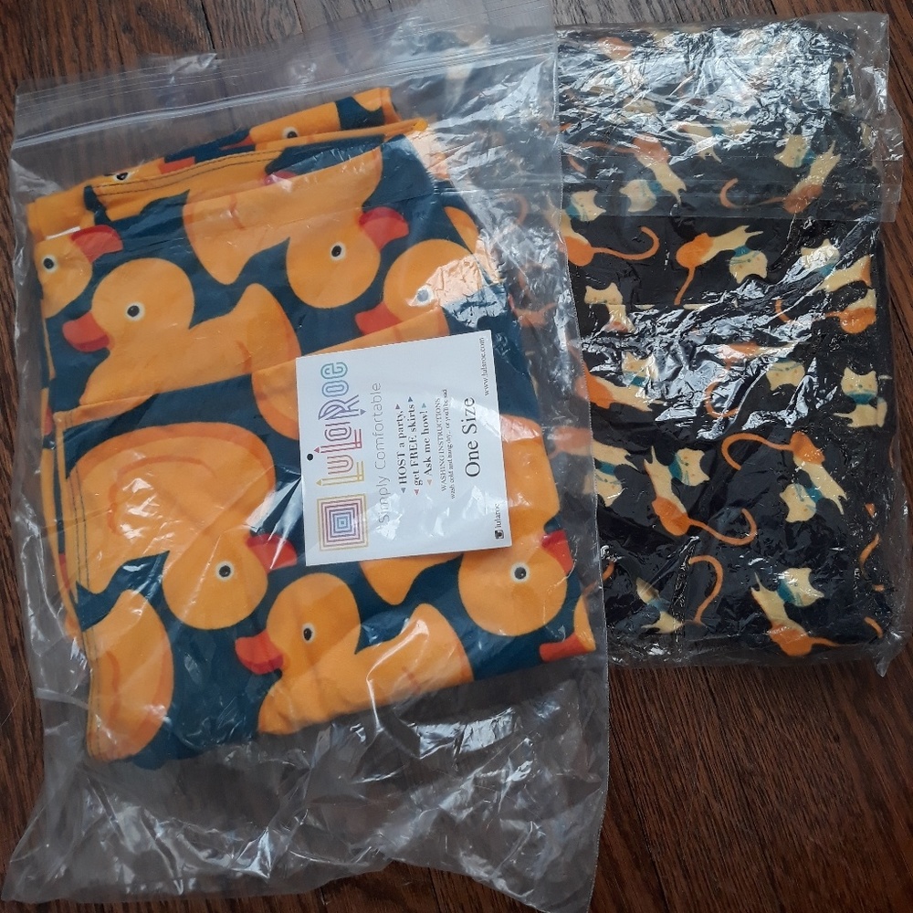 Bundle for @justkeepsmilin